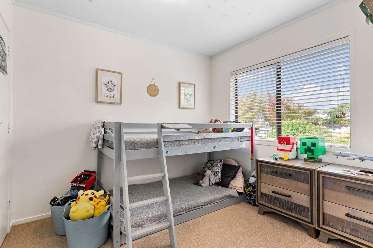 1/11 Longreach Drive_4