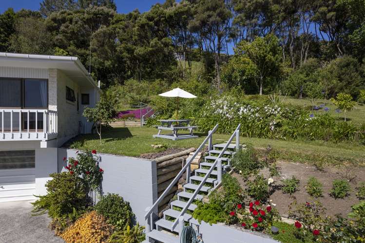 17 Lewer Road Whangaroa_11