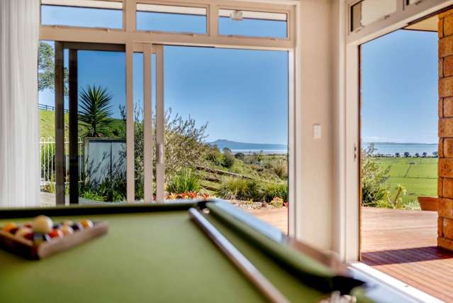 Whitford’s Grand Estate