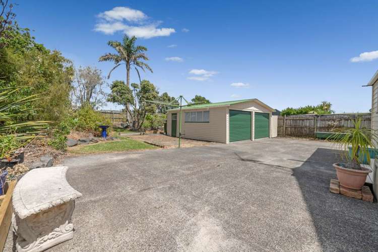 24 Pohutukawa Road Beachlands_22