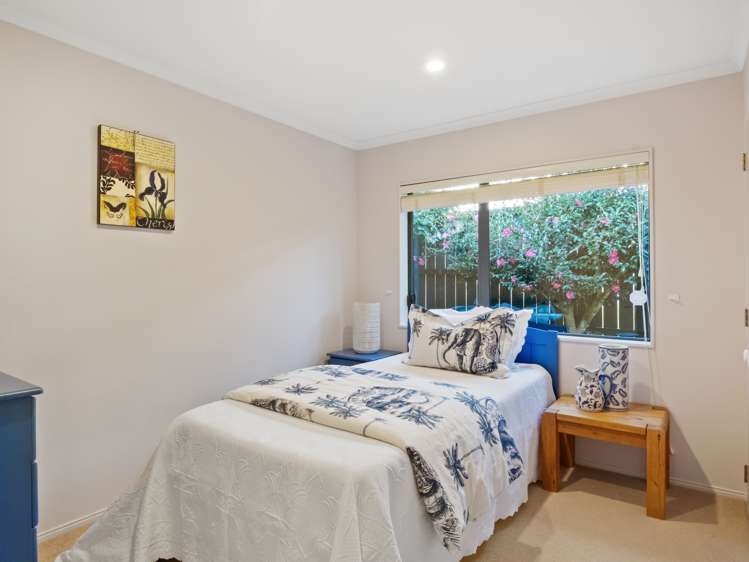 32 Corta Bella Place Golflands_18