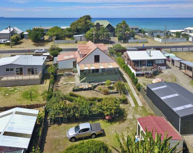 196 Pukehina Parade Pukehina_1