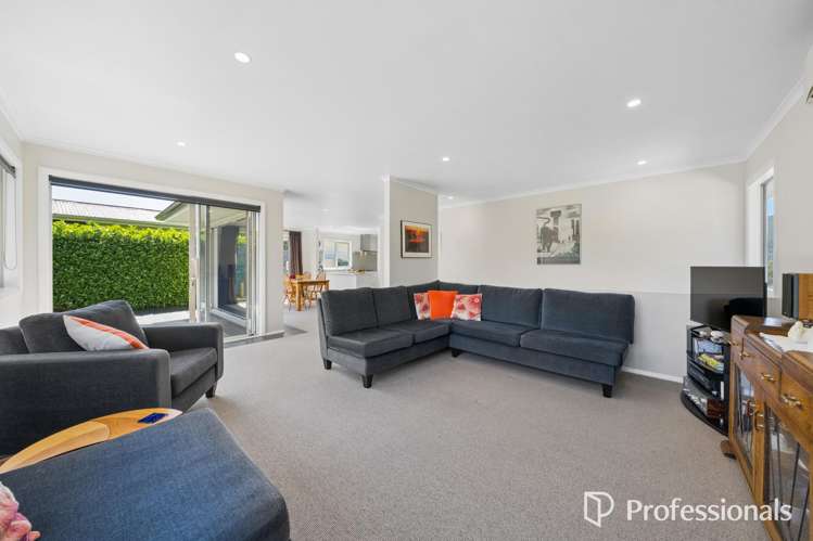 14 Wyndham Road Pinehaven_10