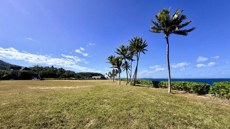 20 and 21 Vunabaka Malolo Island_2