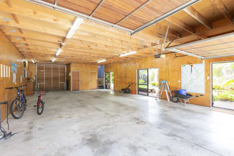 17 Harbour View Road Point Wells_14