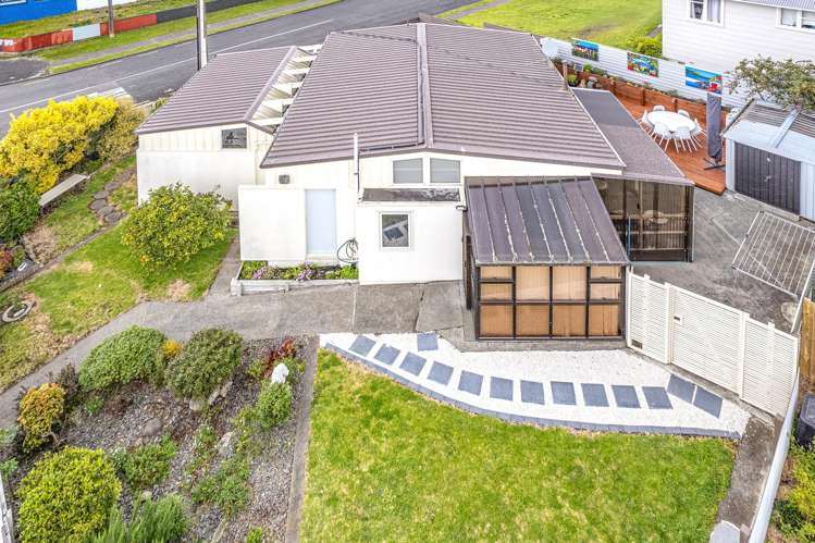 107 Carlton Avenue Tawhero_0