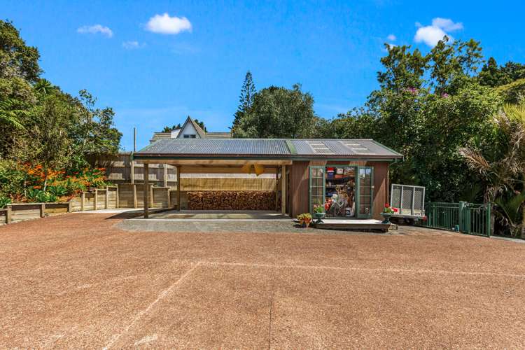 214 Shaw Road Oratia_15