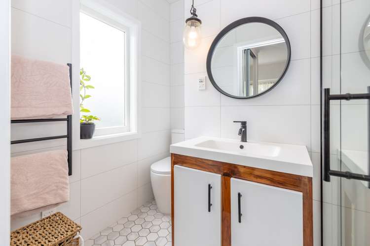 31 Firth Street Hamilton East_15