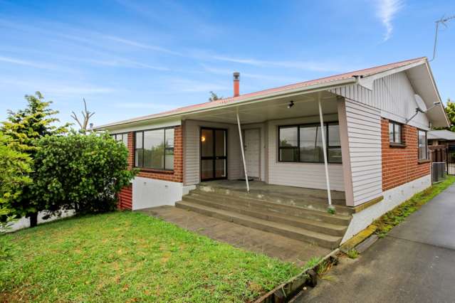 60 Helvetia Road Pukekohe_1