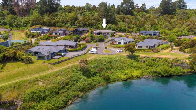 The River House - Vendors say sell!
