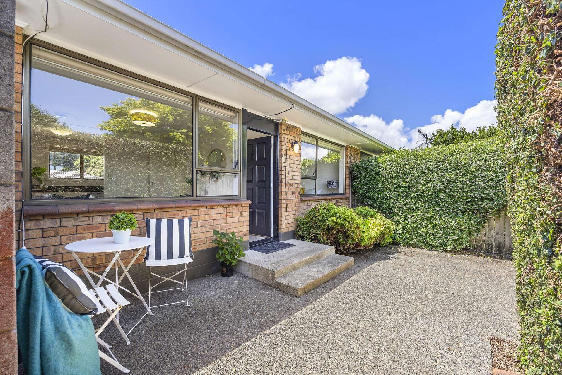 2/37 Peek Street Ellerslie_0