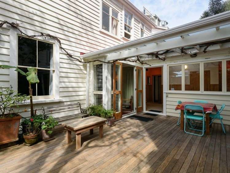 2 Watson Street Te Aro_16