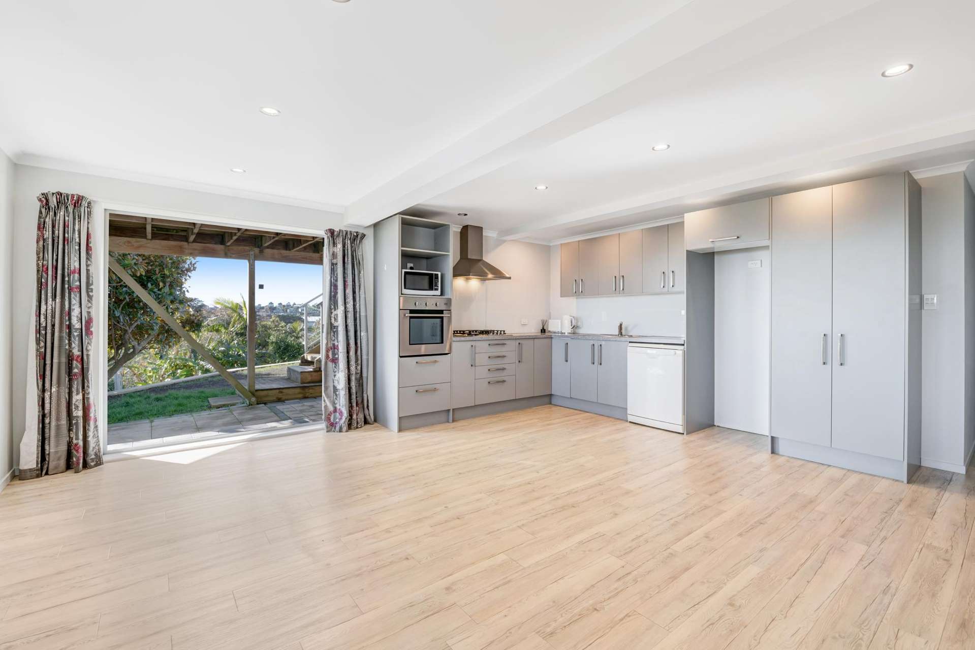 A/25 Kauri Road Stanmore Bay_0