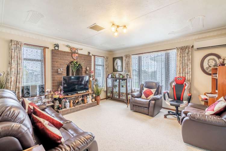 398 Saint Andrew Street Glengarry_5