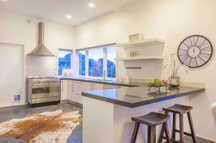 Rewa Road Three Kings_4