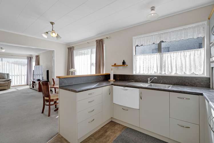 22B Victoria Street Hawera_6
