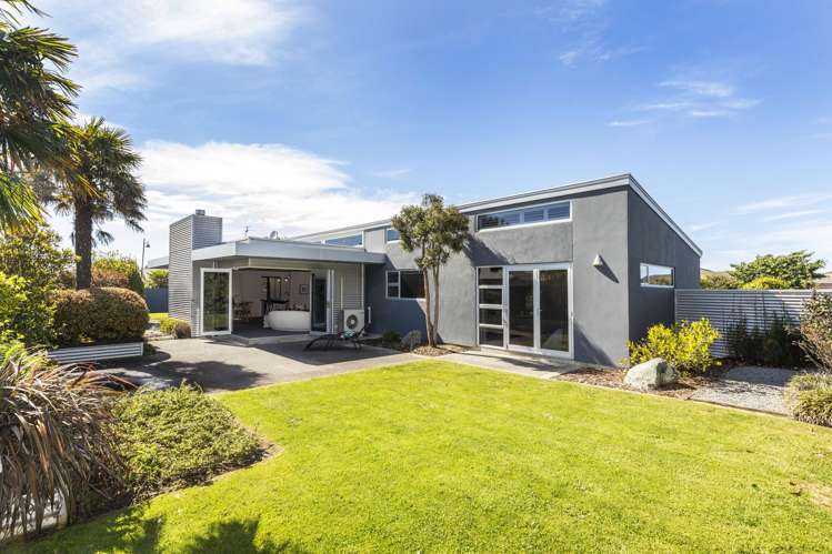 4 Bernadette Street_0