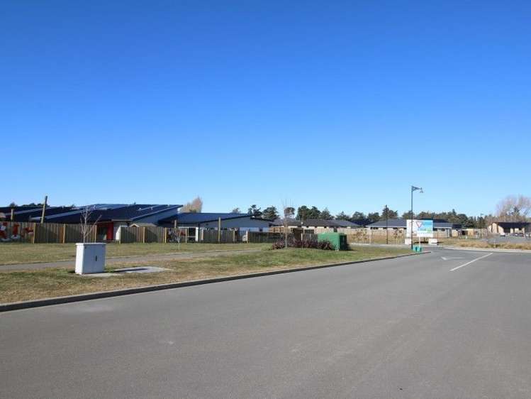 32 Magnolia Drive Netherby_2