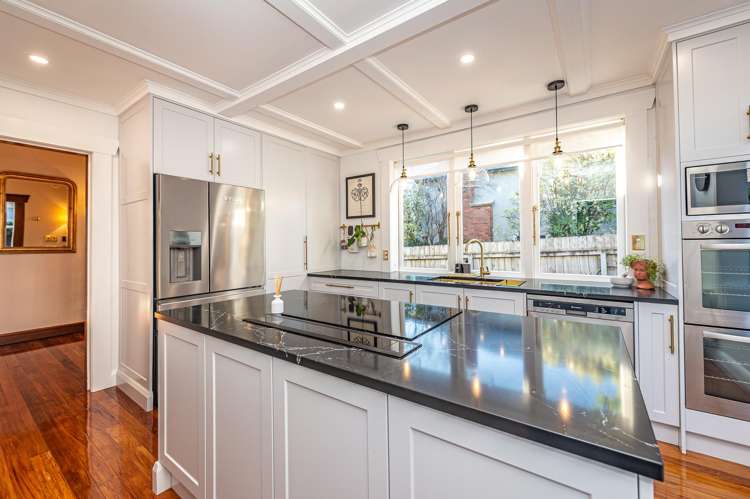 12 Brassey Road St Johns Hill_12