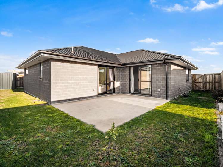 33 Jean Batten Lane Rolleston_21