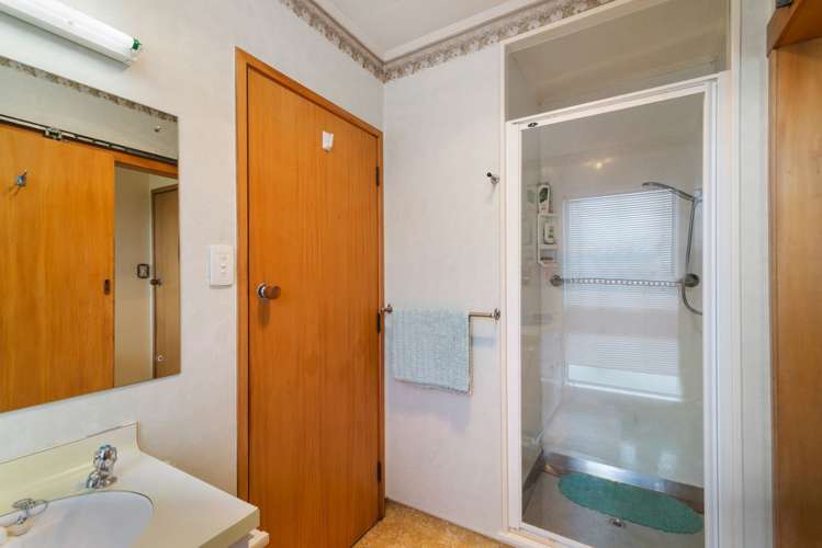 7 Hugh Avenue Hamurana_10