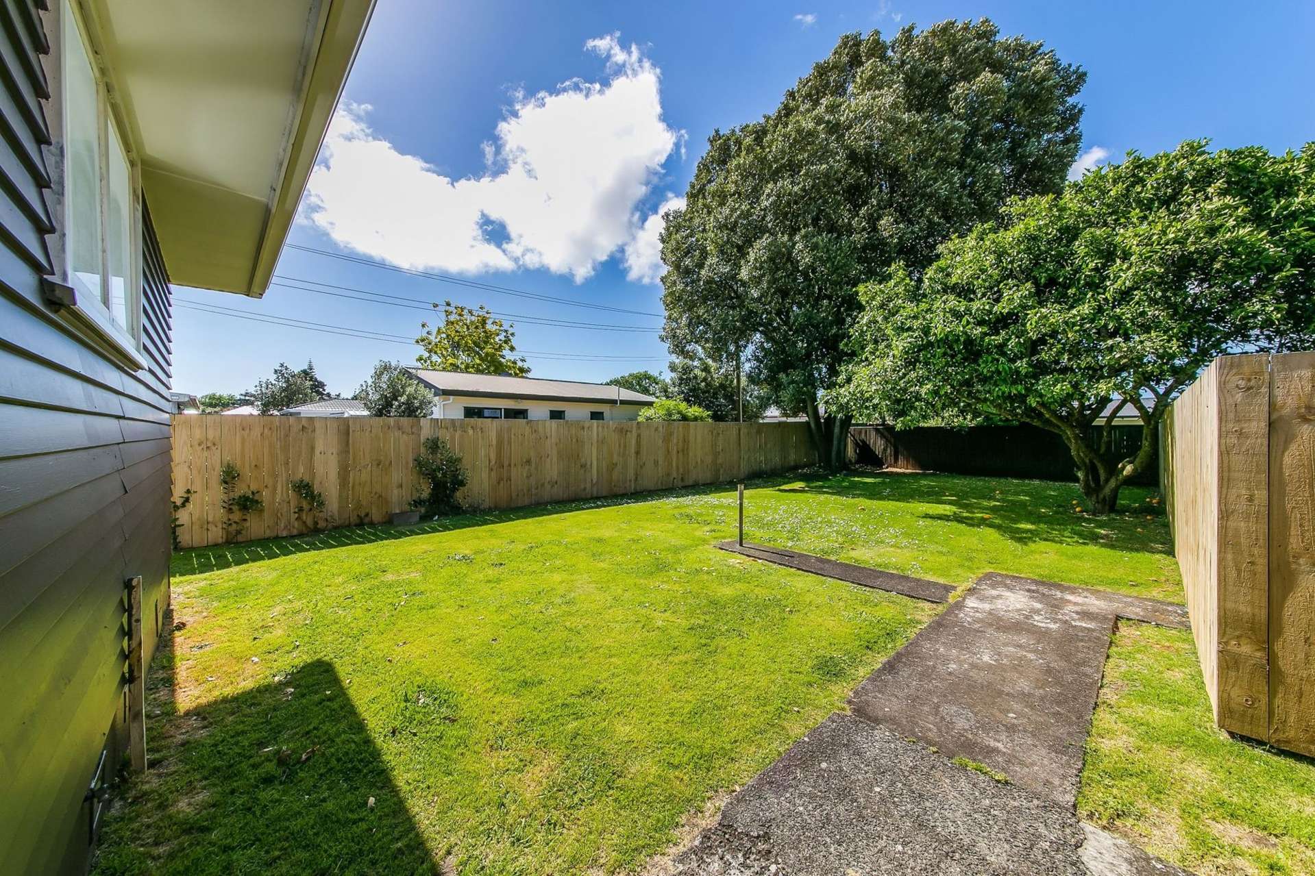 2/3 Vine Street Mangere East_0