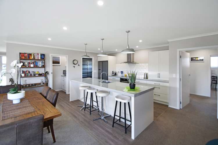 6 Unwin Place Twizel_1