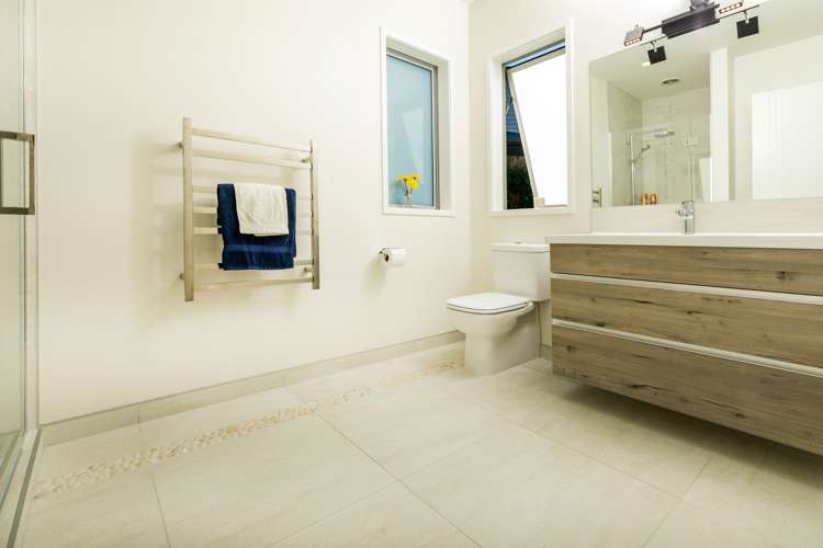 1 Tauwaka Crescent Riverhead_17