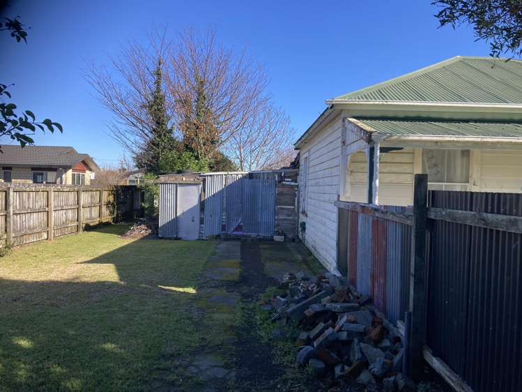 41 Mouatt Street Waitara_3