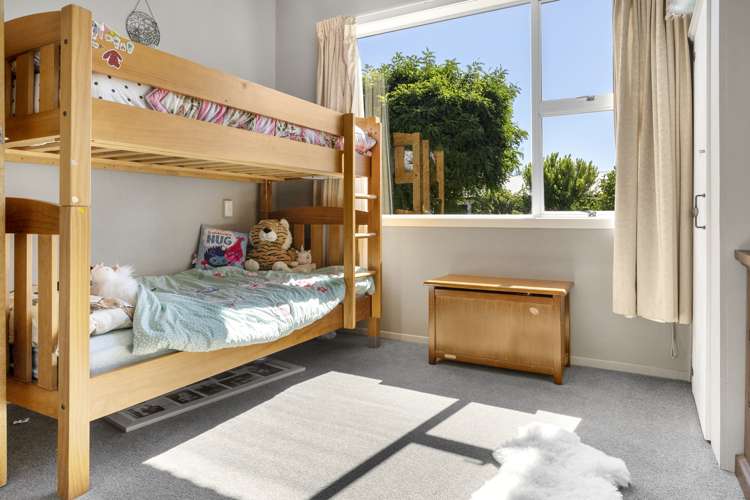 6 Laura Lane Brightwater_15