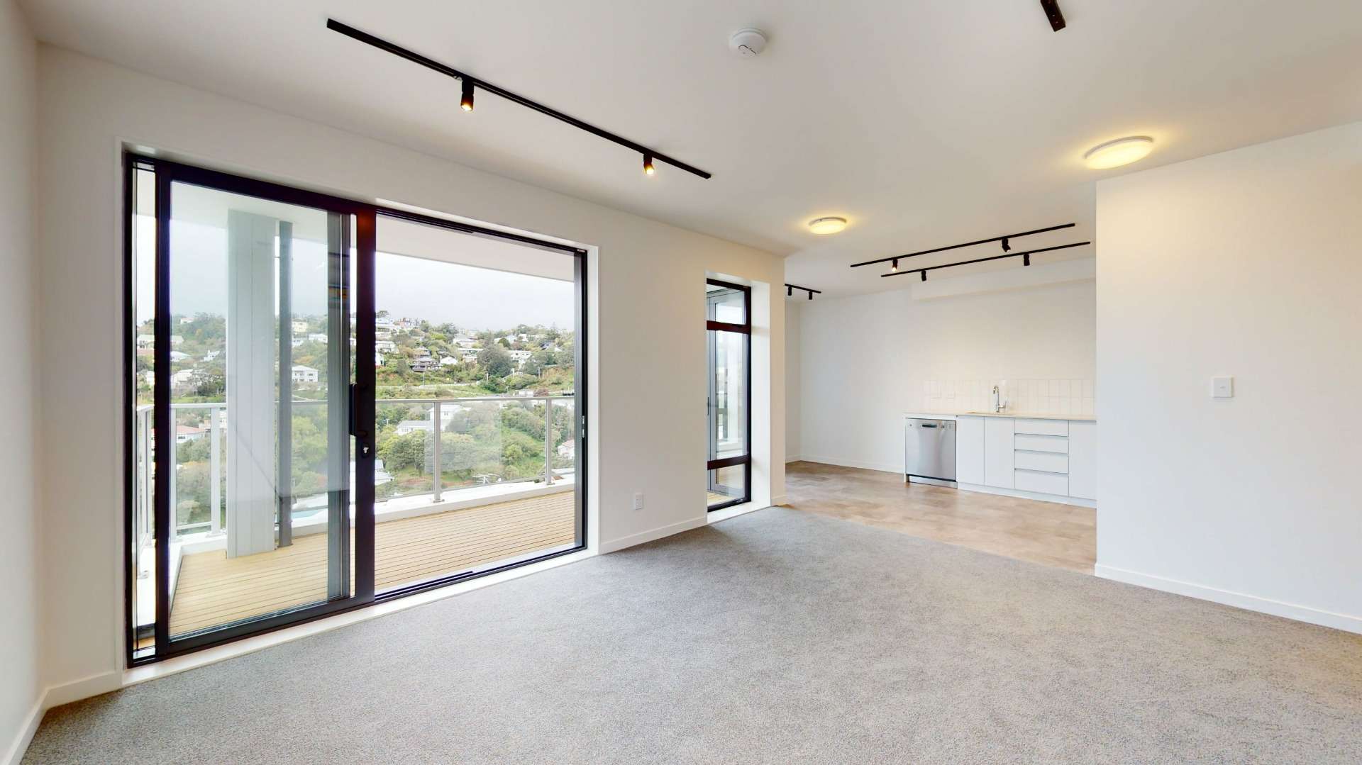 4/67 Tiketike Way 1259_0