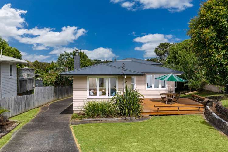 16 Wylie Avenue Sunnynook_16