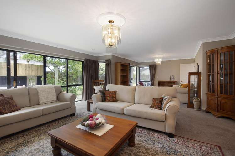 12 Papawai Grove Waikanae_7