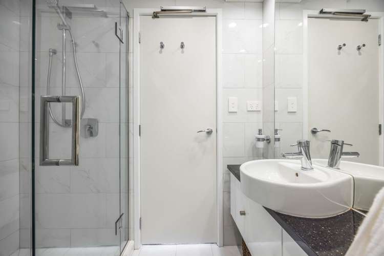 3005/6 Lorne Street City Centre_18