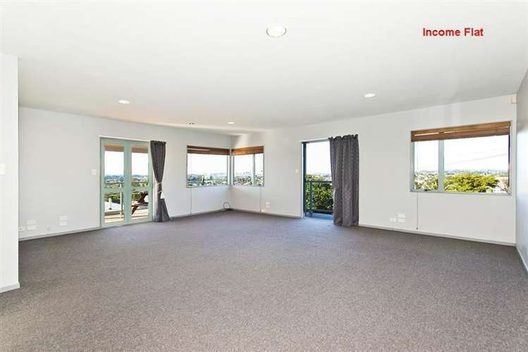 63 Seaview Road Castor Bay_11