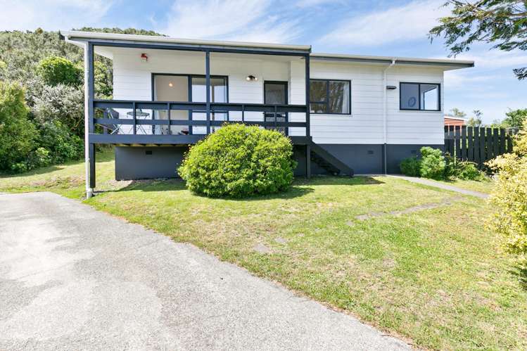 115 Montgomery Avenue Karori_0