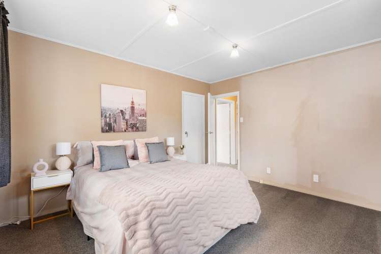 44 Turnbull Street Brockville_14