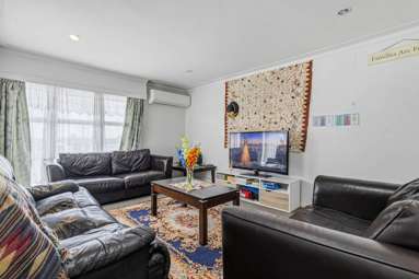27 Claude Road_2