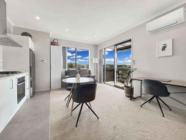 24 Pukewhero Rise Westgate_8