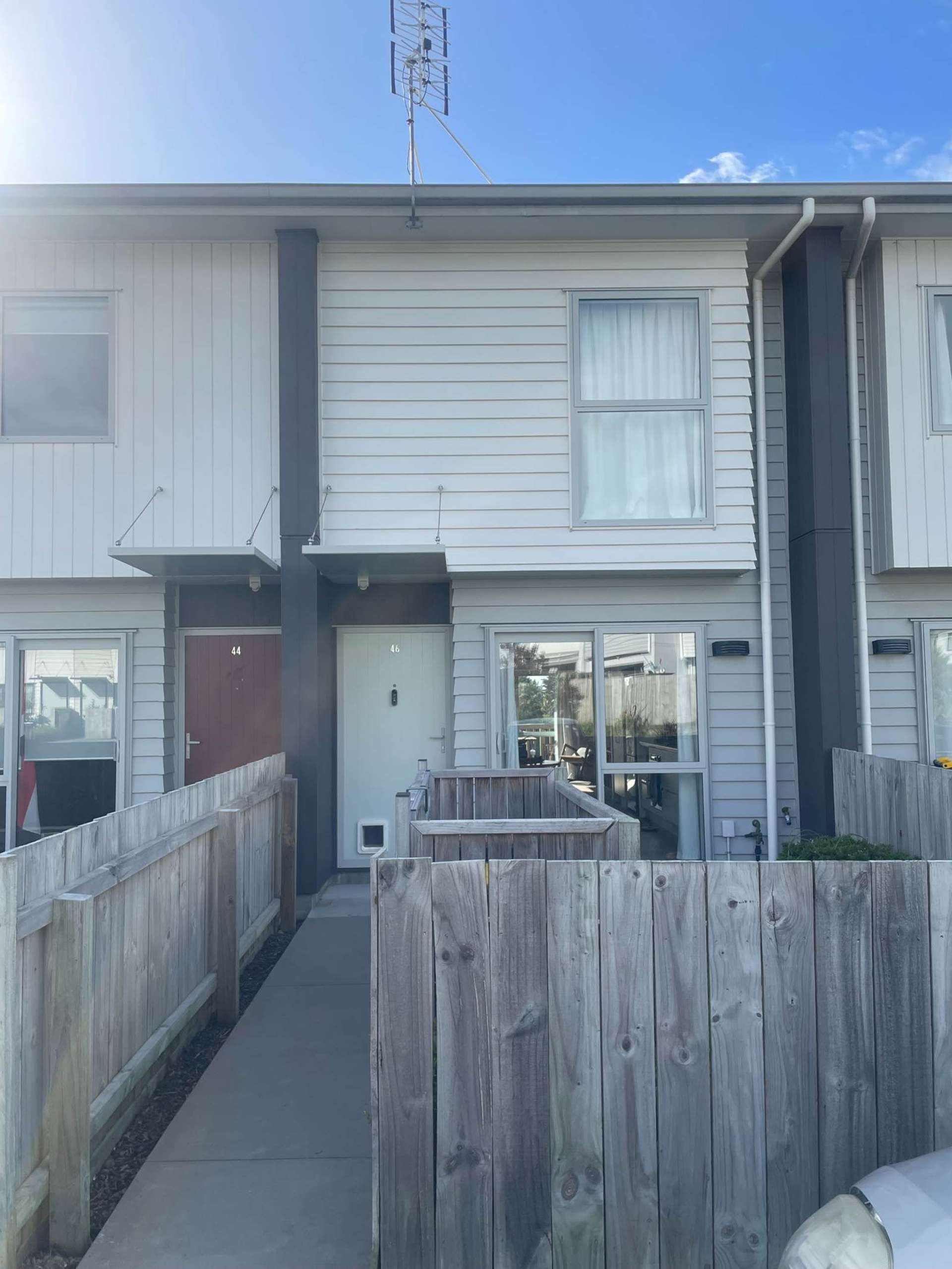 46 Matawhanga Drive Wattle Downs_0