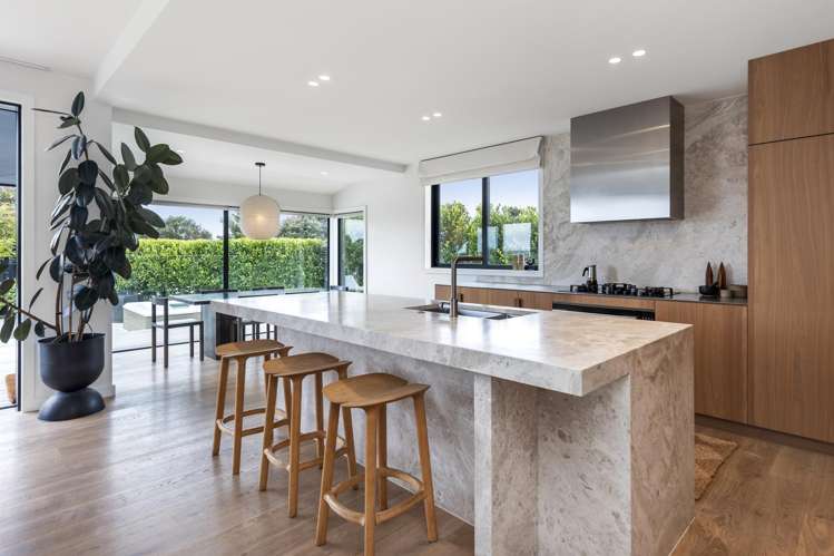 56 Covil Avenue Te Atatu South_14