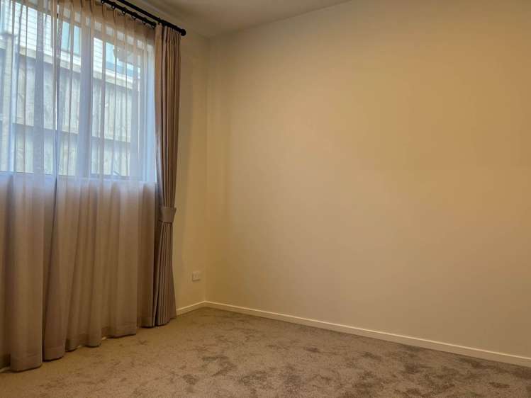 72 Drumbuoy Drive Flat Bush_5