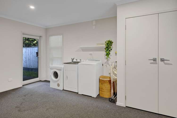 300 High Street Hawera_20