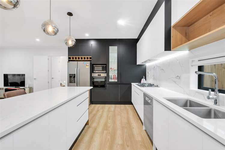 16 Puruatanga Drive Flat Bush_7