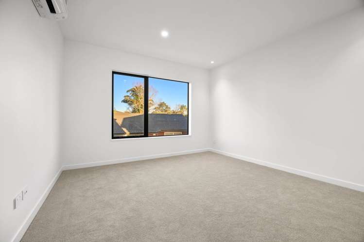 3/31 Akoranga Drive Northcote_7