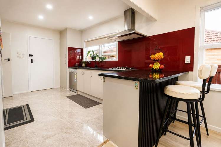 44 Sunnyside Crescent Papatoetoe_10