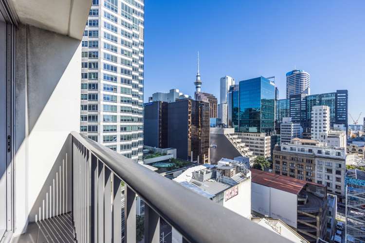 11i/16 Gore Street Auckland Central_7