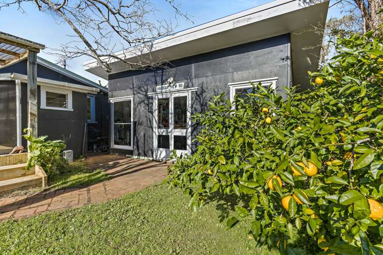 25 Harbour View Road Point Wells_14