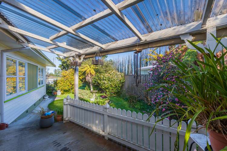 549 Lowe Street Camberley_11