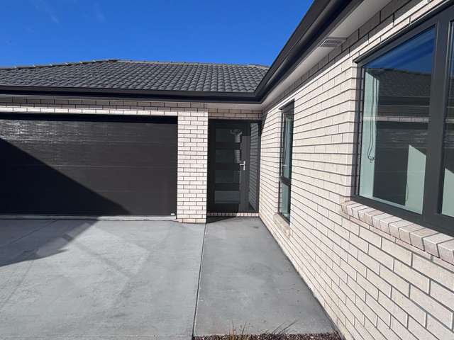 54 Scenic Rise Rototuna North_4